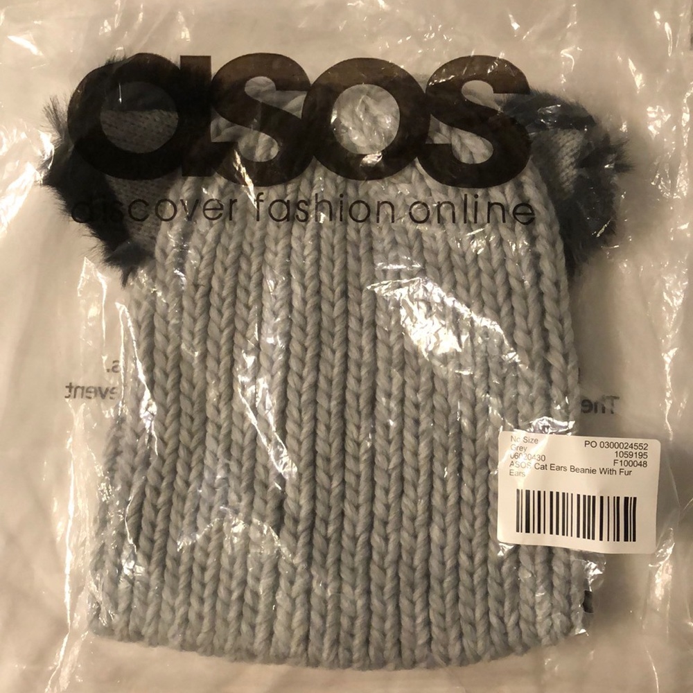Cat ears beanie NEW - Picture 4 of 4